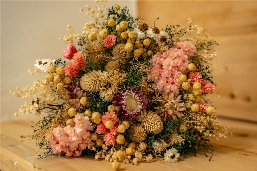 Bouquet de fleurs séchées, détail déco du chalet Au Doux Altic à Métabief